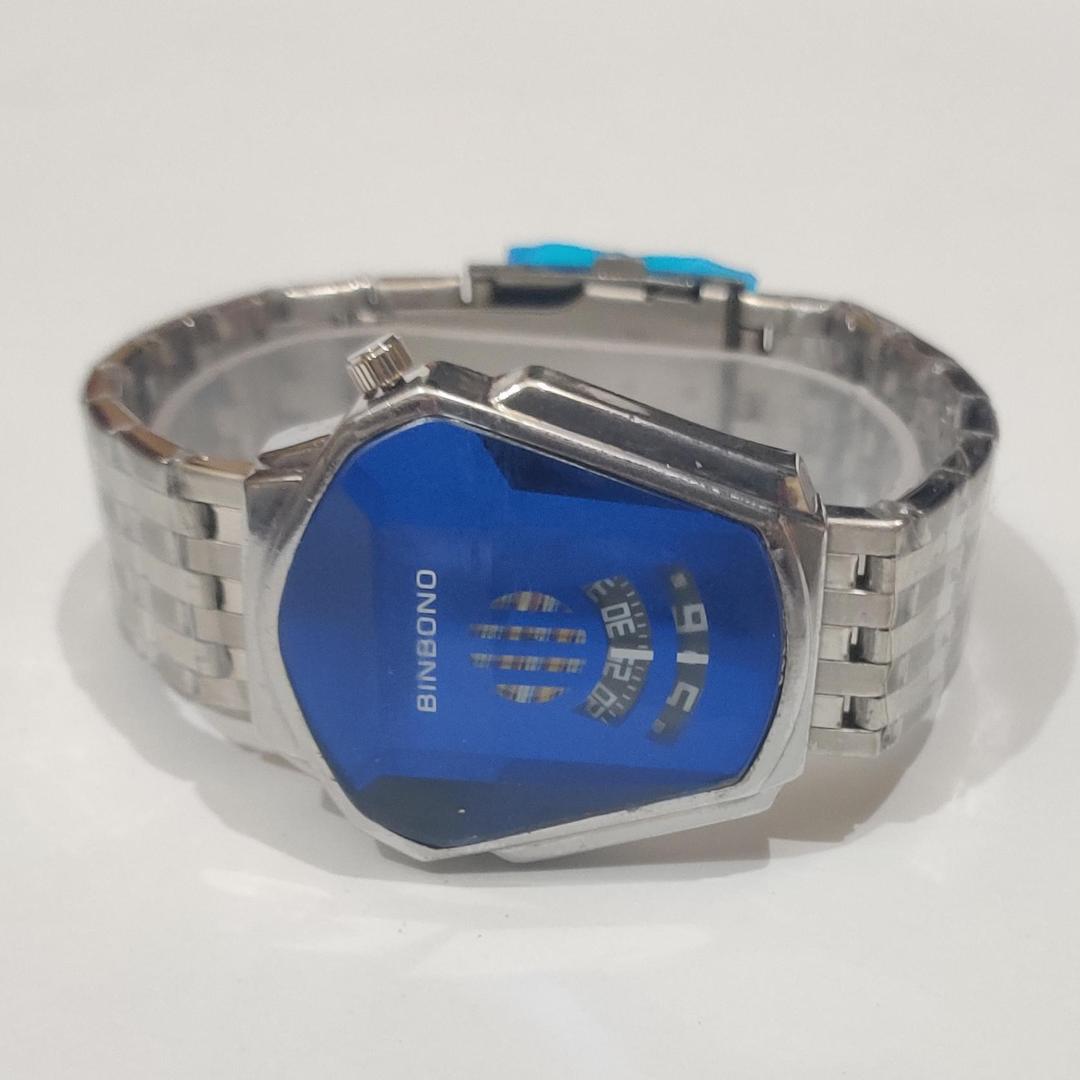 Stylish Mens Quartz Watch With Chain Strap Elegant Durable Quality Reliable Performance Timeless Design - Black Watch With Chain Strap Elegant Durable Quality Reliable Performance Timeless Design - Black