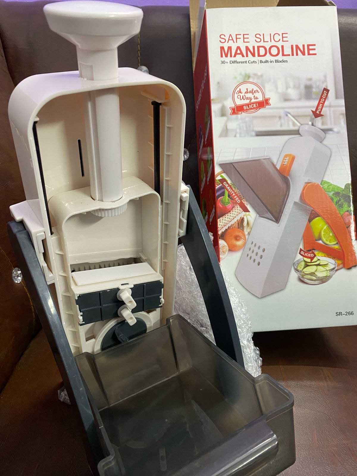 Safe And Multifunctional Mandoline Slicer Adjustable Vegetable Cutter, Precision Slicing Machine For Potatoes, Onions, Carrots, Cucumbers, And Fruits