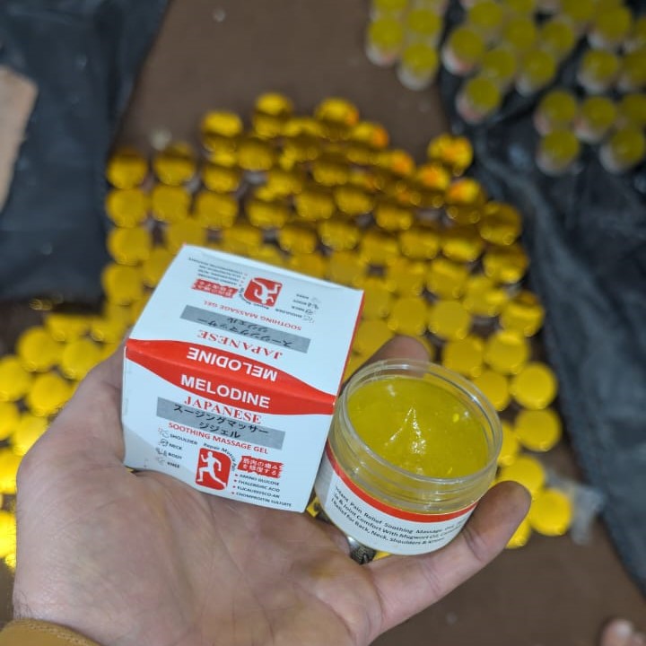 Melodine Japanese Soothing Massage Gel (120g) – For Neck, Shoulder, Knee & Muscle Pain Relief - Fast Acting